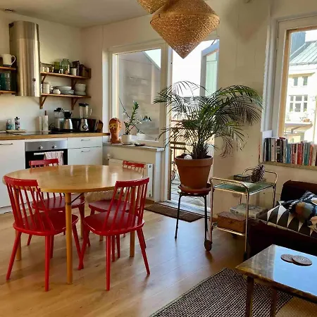 Spacious Floor With Terrace & Remote Working Apartment Helsinki