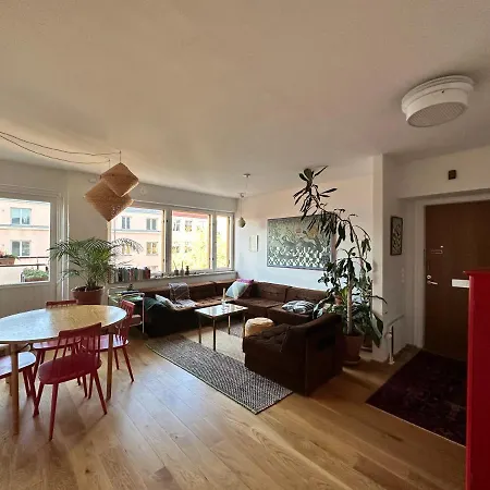 Apartman Spacious Floor With Terrace & Remote Working
